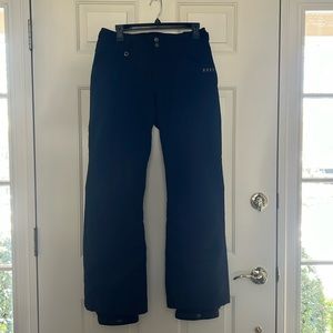 Roxy 10k ladies black ski/snowboard pants, regular fit, Size Small